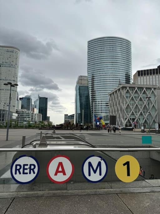 Apartment 2-room In Paris La Defense Arena Parking Courbevoie