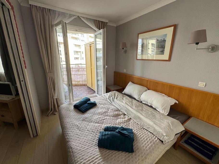 2-room In Paris La Defense Arena Parking Appartement *